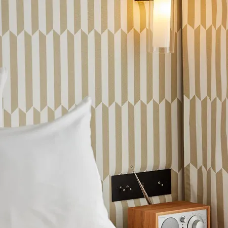 Noucha Hotel