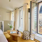 Noucha 4* Paris