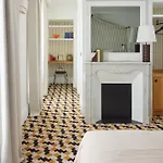 Hotel Noucha Parijs