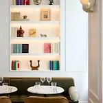 Noucha Hotel