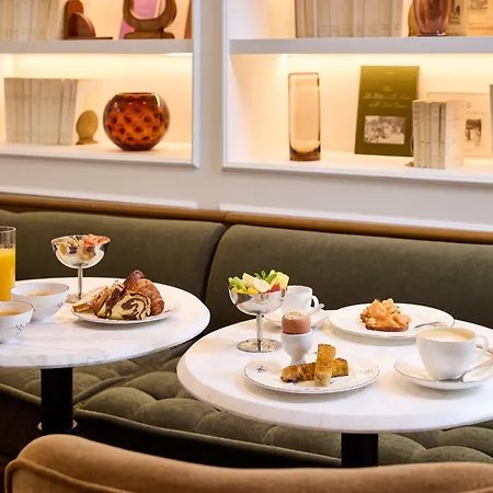 Noucha Paris