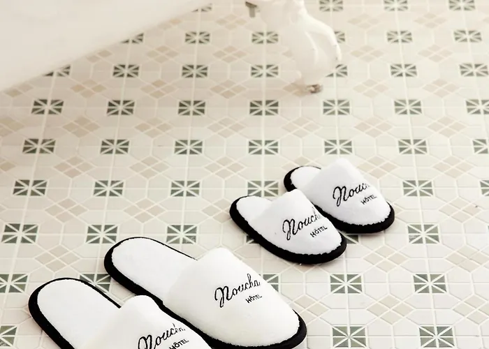 Noucha Paris