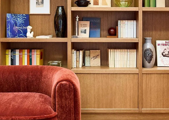 Noucha Hotel Paris