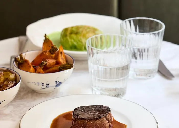 Hotel Noucha Paris